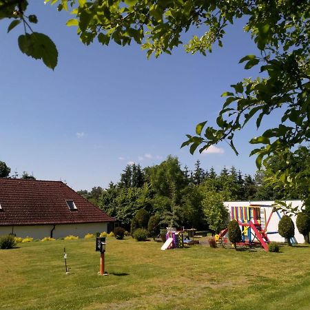 Camping & Guest House Pliskovice Mirovice Exterior foto
