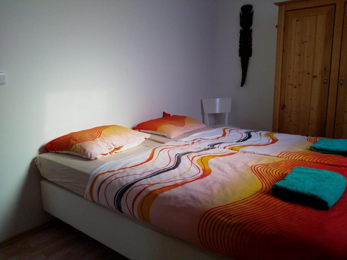 Camping & Guest House Pliskovice Mirovice Exterior foto